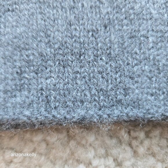 NWOT Cashmere Knit Scarf Grey Lafayette - Picture 4 of 10